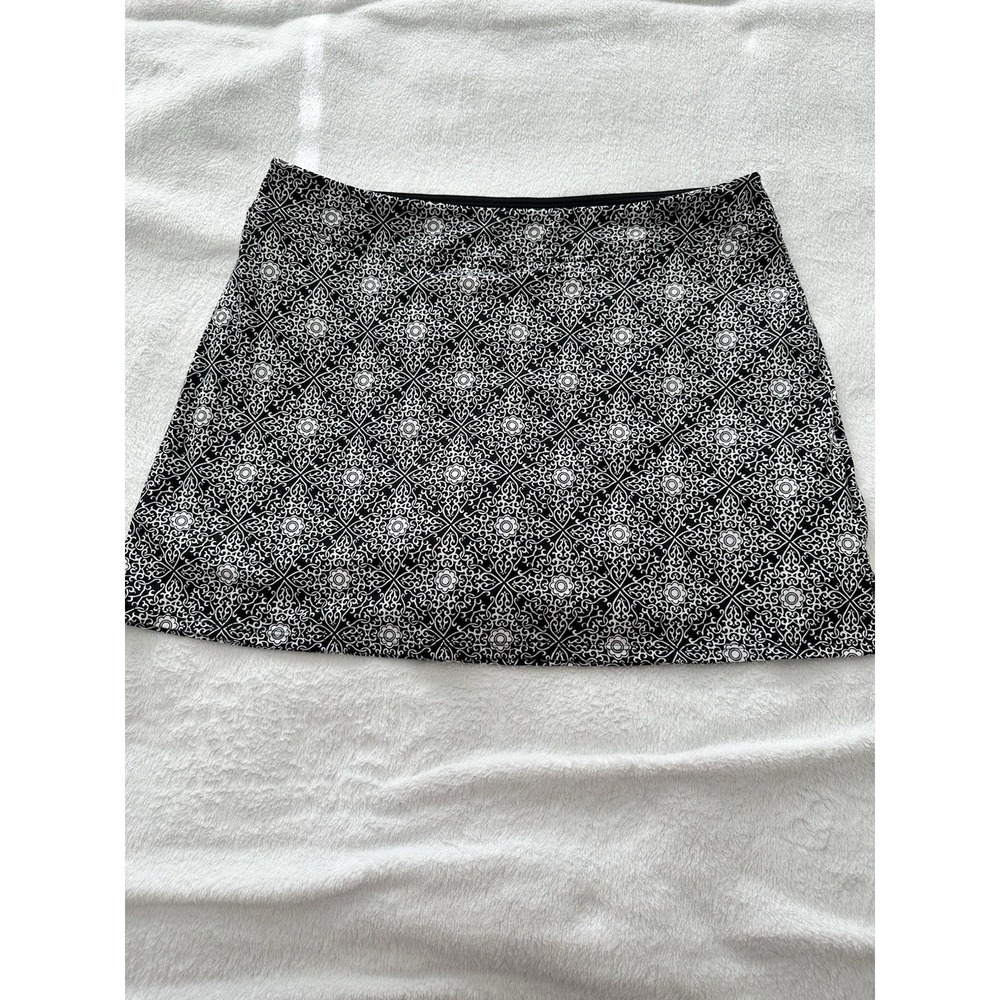 TRANQUILITY BY COLORADO CLOTHING XLARGE SKIRT SKORT BLACK FLORAL‎